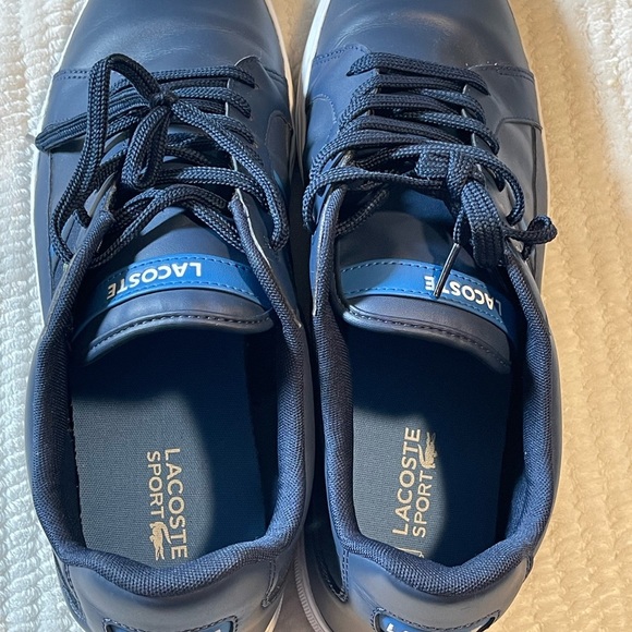 Lacoste Blue Sneakers Sleek Minimalist Design - Picture 2 of 6